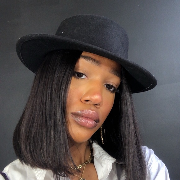 ABOUT Me!! - Picture 2 of 4